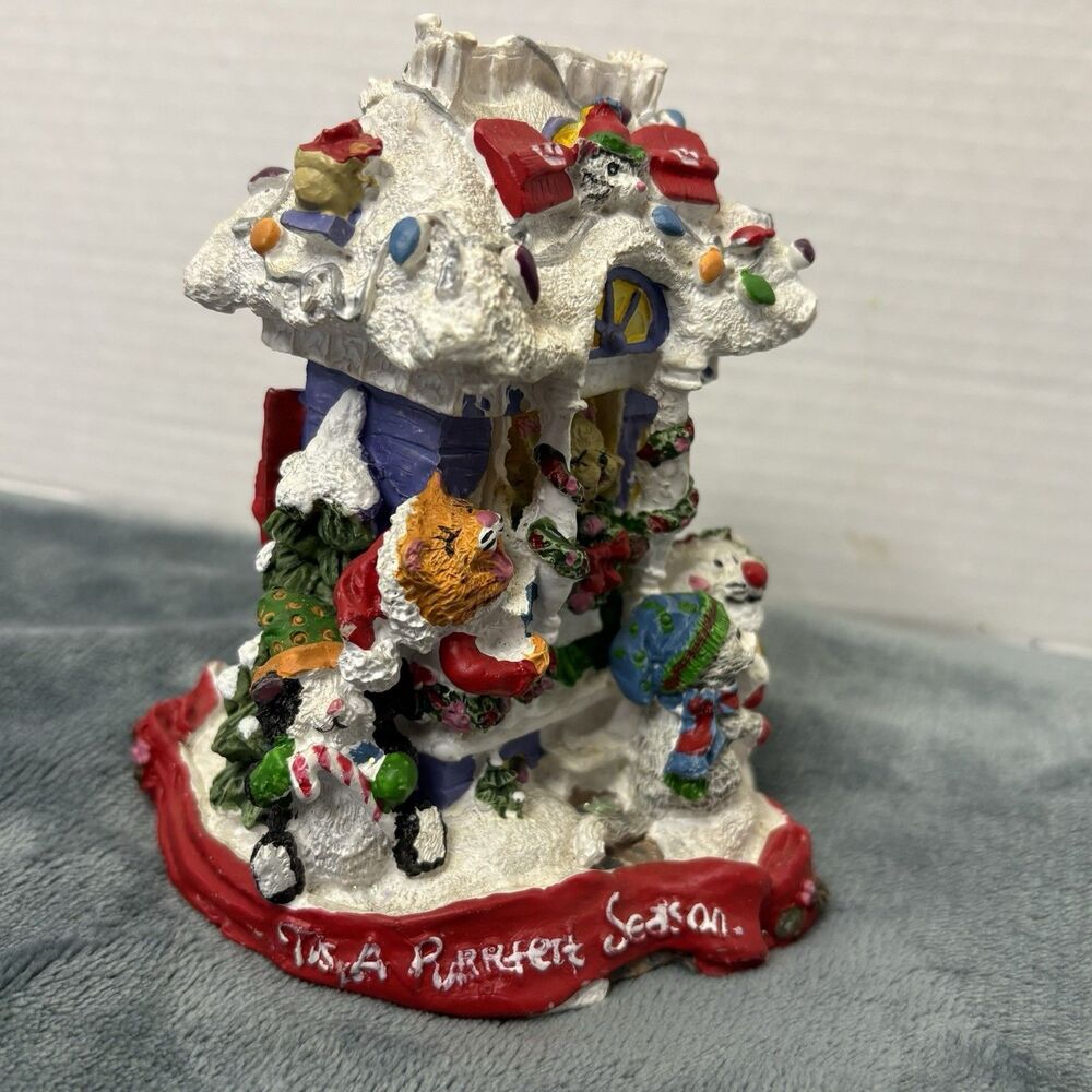 IT'S A PURRFECT SEASON Christmas Holiday Resin House 5.5" Tall x 4" Wide - Picture 3 of 16